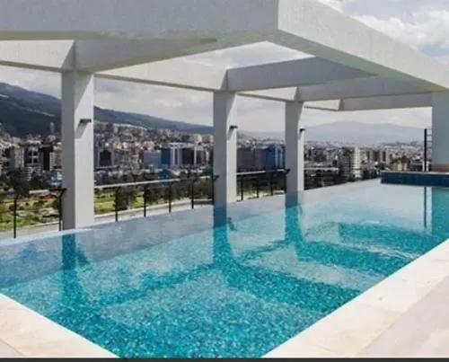 Suite Cosmopolitan Park Quito 0*,
